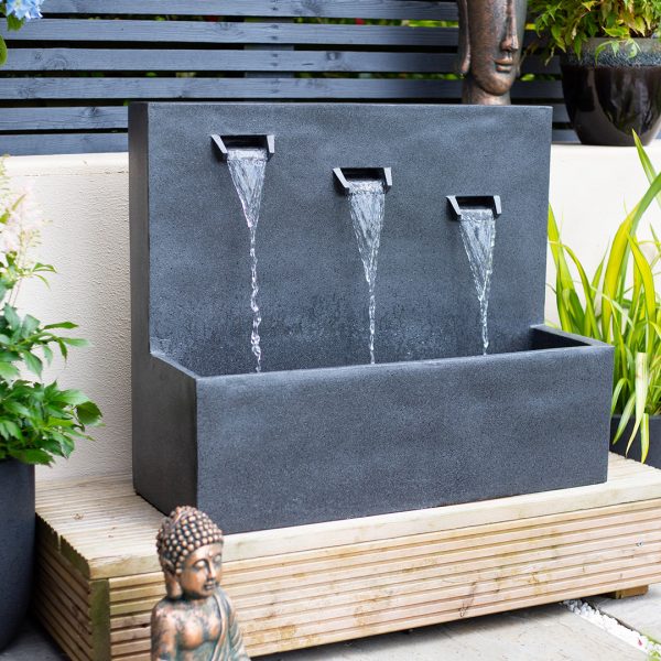Kabe Falls Water Feature, Plug & Play